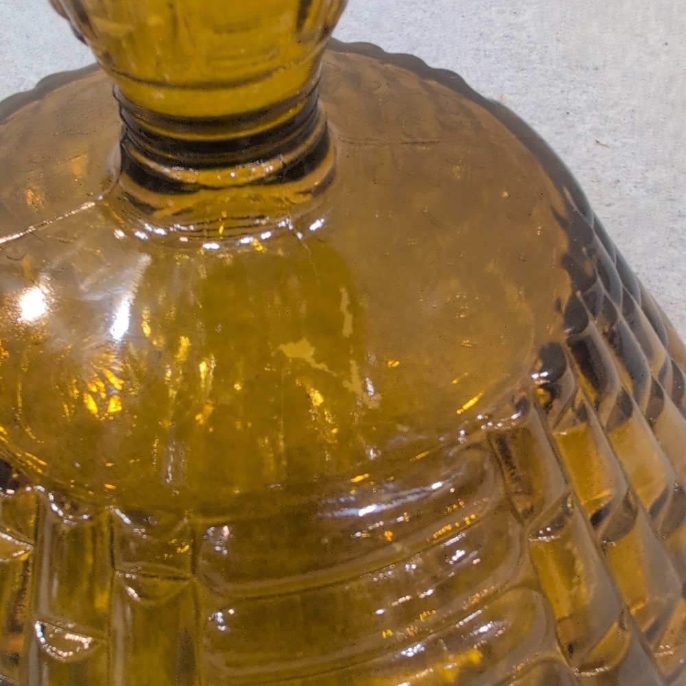Vintage Olive Green Glass Compote Basketweave Scalloped Pedestal Candy Dish - Picture 7 of 8